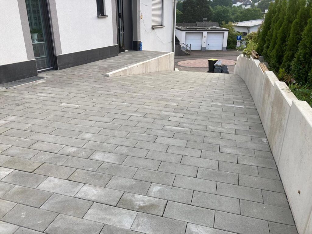 Außenanlagen und Gartenbau