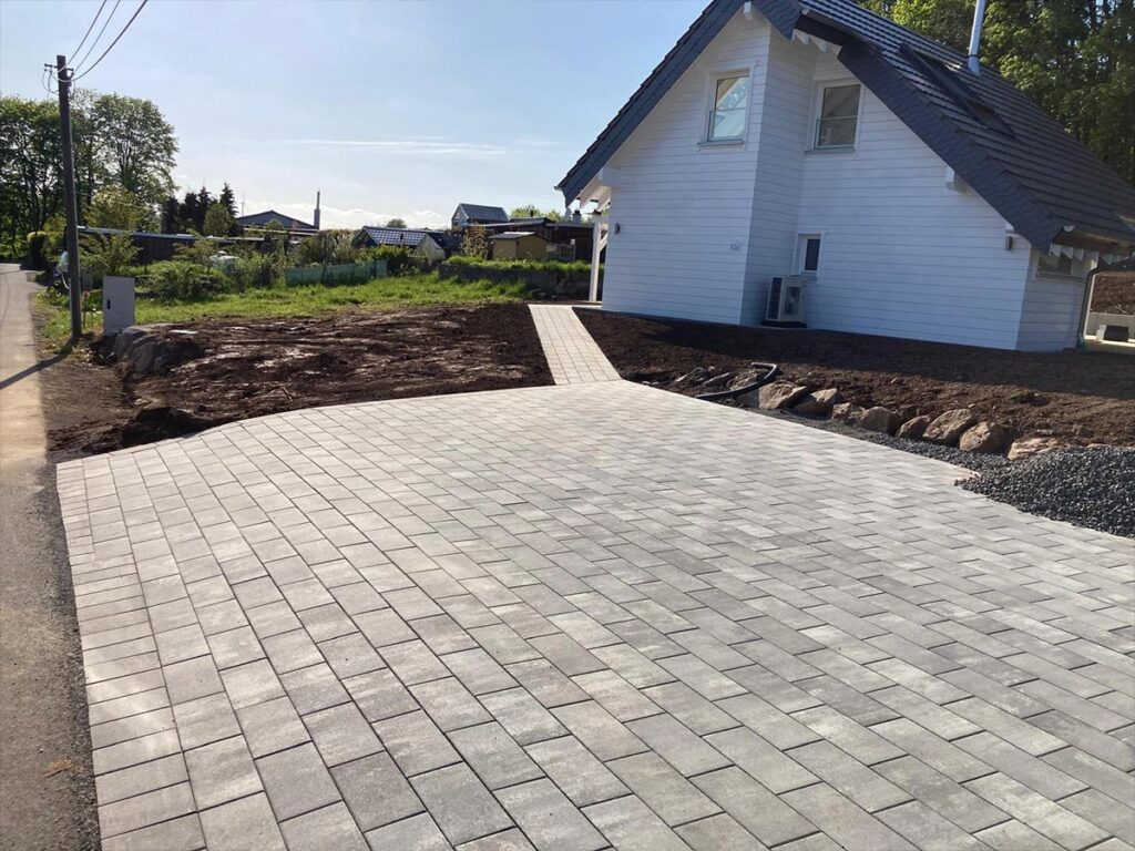 Außenanlagen und Gartenbau